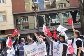 Öz İplik İş’ten Ar Leder Önünde Basın Açıklaması