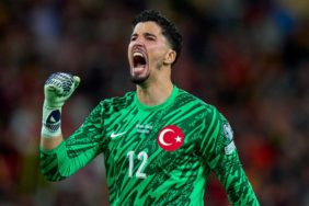 Beşiktaş'ta Altay Bayındır sesleri! Son kararı yeni hoca verecek