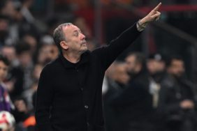 Beşiktaş'ta Sergen Yalçın dönemi sona erdi