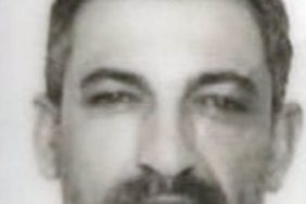 “Gel, çocukları vereceğiz” diyerek çağırdı, eşinin eşarbıyla eşini boğarak öldürdü