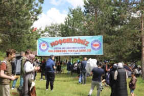 2 Bin Eğitimci Perşembe Yaylası’nda Bir Araya Geldi