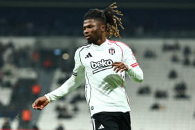 Beşiktaş opsiyonu kullanmadı: Fenerbahçe, El Bilal Toure için görüşmelere başladı