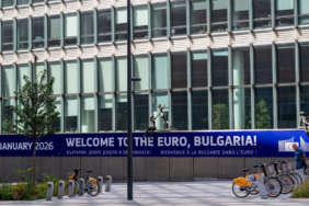 Yeni üyeler tartışılıyor! Ne olacak bu euro’nun hali?