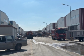 Ankara'da korkutan yangın! Diğer fabrikaya sıçradı
