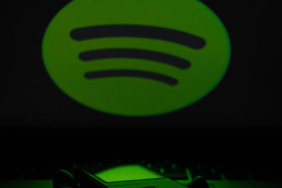 Spotify beklenen özelliği duyurdu: Sabitleme sınırı artırıldı