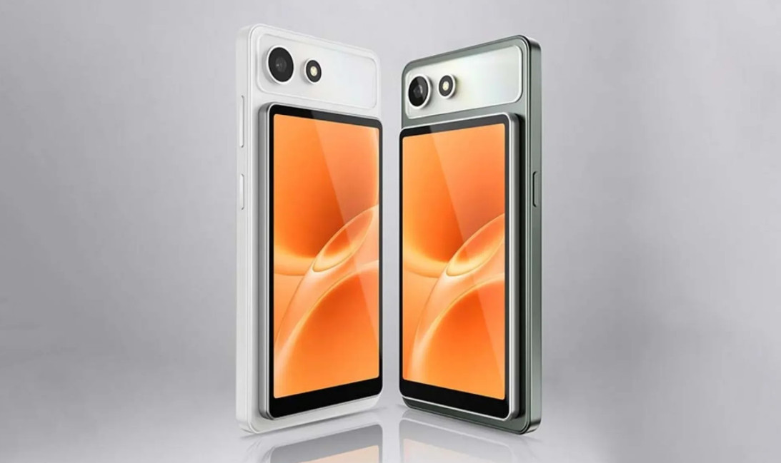 Hisense A10 Ultra satışa çıktı: Çıkarılabilir ikinci ekran