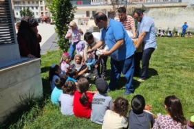 Kars’ta miniklerin piknik keyfi