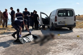 Mezarlıkta Silahla Vurulmuş Halde Ölü Bulundu