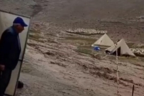 Şiddetli yağış yayladaki üreticileri zorladı