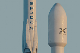 SpaceX, T-Mobile ve Verizon'a karşı karasal mobil ağ kuruyor