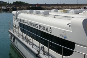 Van Gölü'nde belediyenin deniz otobüsleri sefere çıkmadı