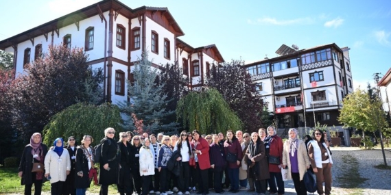 Altındağlı Kadınlara 90 Branşta Eğitim Ve Ücretsiz Kurs Müjdesi
