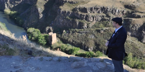 Milletvekili Alp: Ani İpek Yolu Köprüsü barış köprüsü olsun!