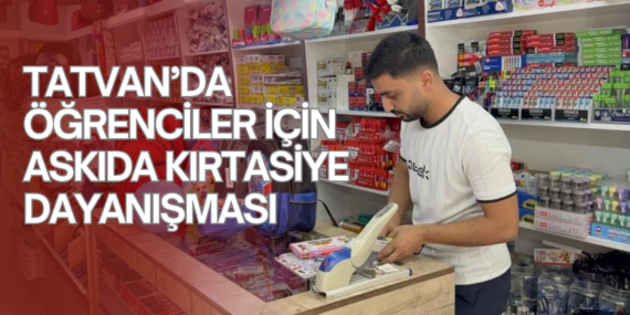 Tatvan’da öğrenciler için askıda kırtasiye dayanışması